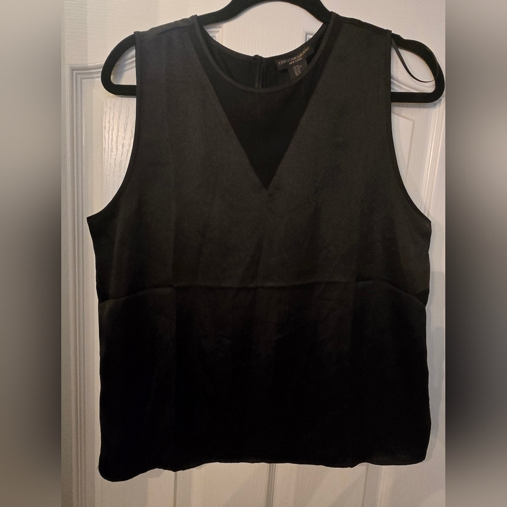 Black Sleeveless Women's Top